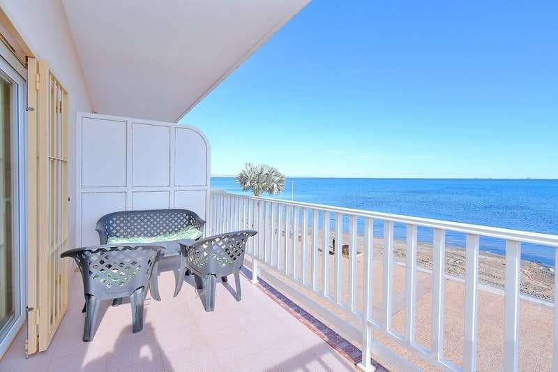 3 bedroom Apartment for sale in Los Urrutias with garage - € 268,000 (Ref: 9546995)