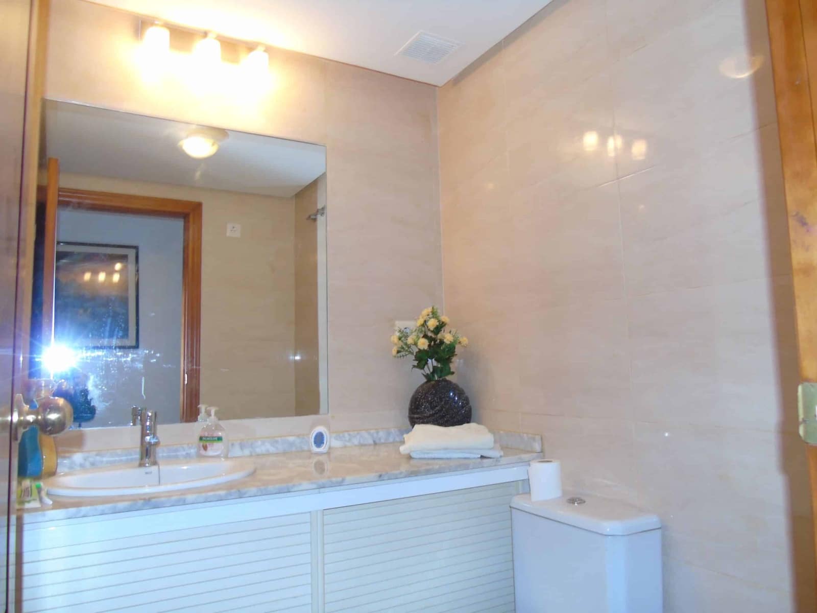 3 makuuhuone Huvila myytävänä paikassa Mar de Cristal mukana uima-altaan - 230 000 € (Ref: 9756340)