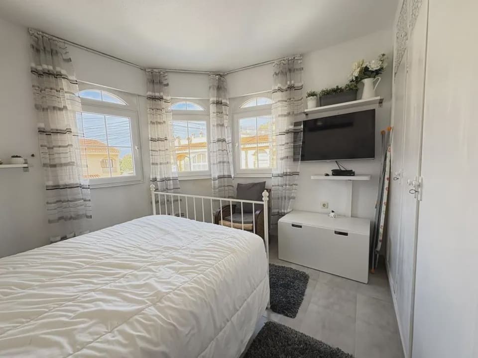 2 soveværelse Villa til salg i Los Urrutias med swimmingpool garage - € 160.000 (Ref: 9769002)