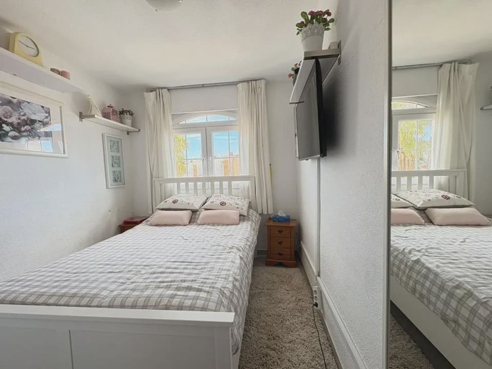 2 soveværelse Villa til salg i Los Urrutias med swimmingpool garage - € 160.000 (Ref: 9769002)