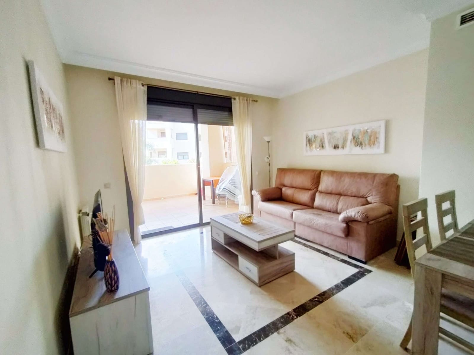 2 soverom Leilighet til salgs i Roda med garasje - € 189 900 (Ref: 9789979)