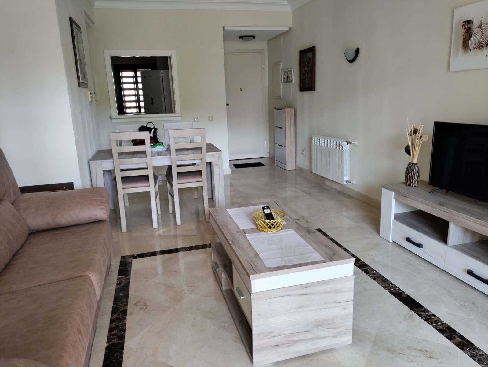 2 soverom Leilighet til salgs i Roda med garasje - € 189 900 (Ref: 9789979)