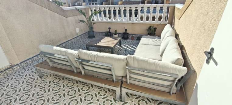 3 bedroom Villa for sale in Los Alcazares - € 160,000 (Ref: 9789980)