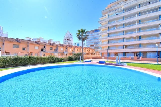 3 soverom Leilighet til salgs i La Manga del Mar Menor med svømmebasseng garasje - € 478 000 (Ref: 9802874)