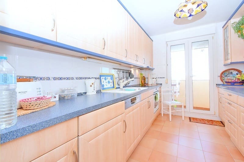 3 bedroom Apartment for sale in La Manga del Mar Menor with pool garage - € 478,000 (Ref: 9802874)