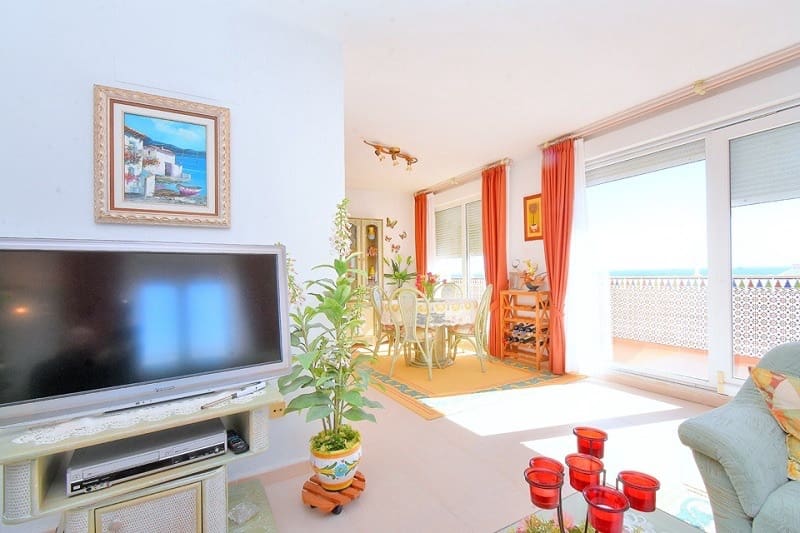 3 bedroom Apartment for sale in La Manga del Mar Menor with pool garage - € 478,000 (Ref: 9802874)