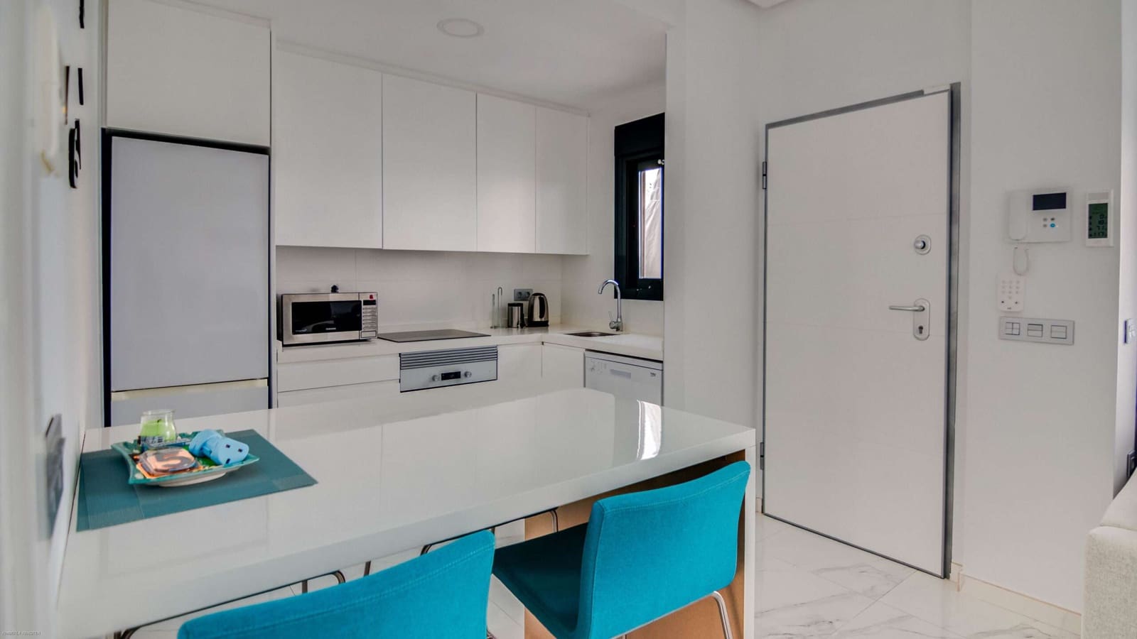 2 slaapkamer Villa te koop in Roda met zwembad garage - € 339.500 (Ref: 9805588)