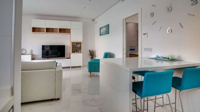 2 slaapkamer Villa te koop in Roda, San Javier met zwembad garage - € 339.500 (Ref: 9805588)