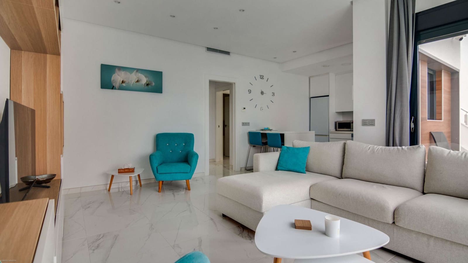 2 slaapkamer Villa te koop in Roda met zwembad garage - € 339.500 (Ref: 9805588)