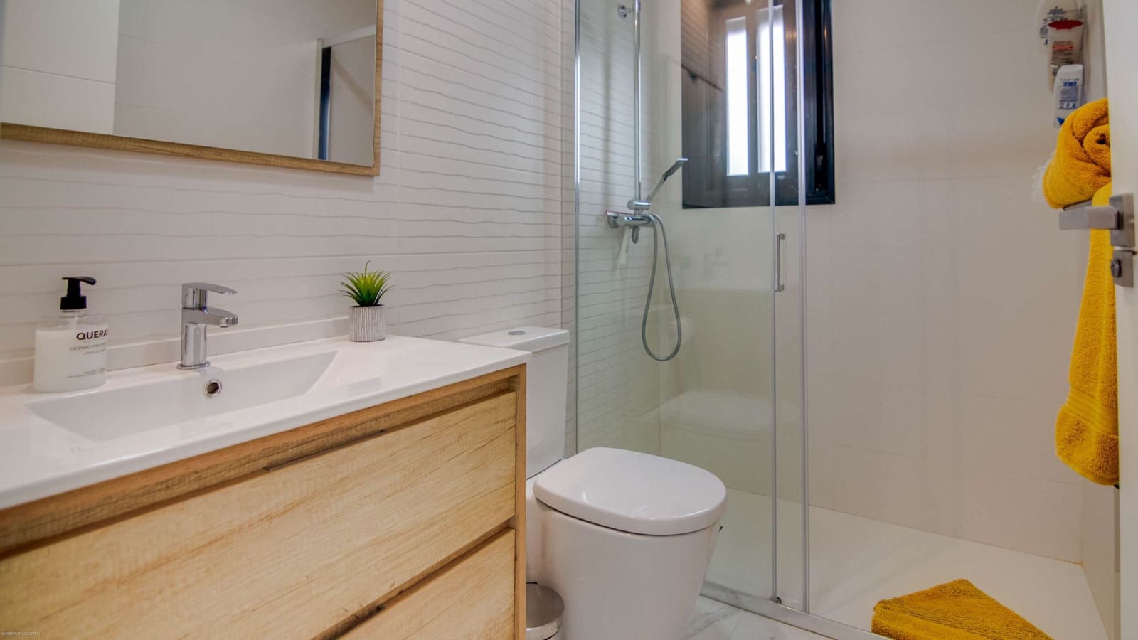 2 slaapkamer Villa te koop in Roda met zwembad garage - € 339.500 (Ref: 9805588)