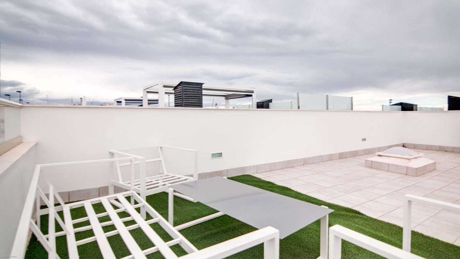 2 slaapkamer Villa te koop in Roda met zwembad garage - € 339.500 (Ref: 9805588)