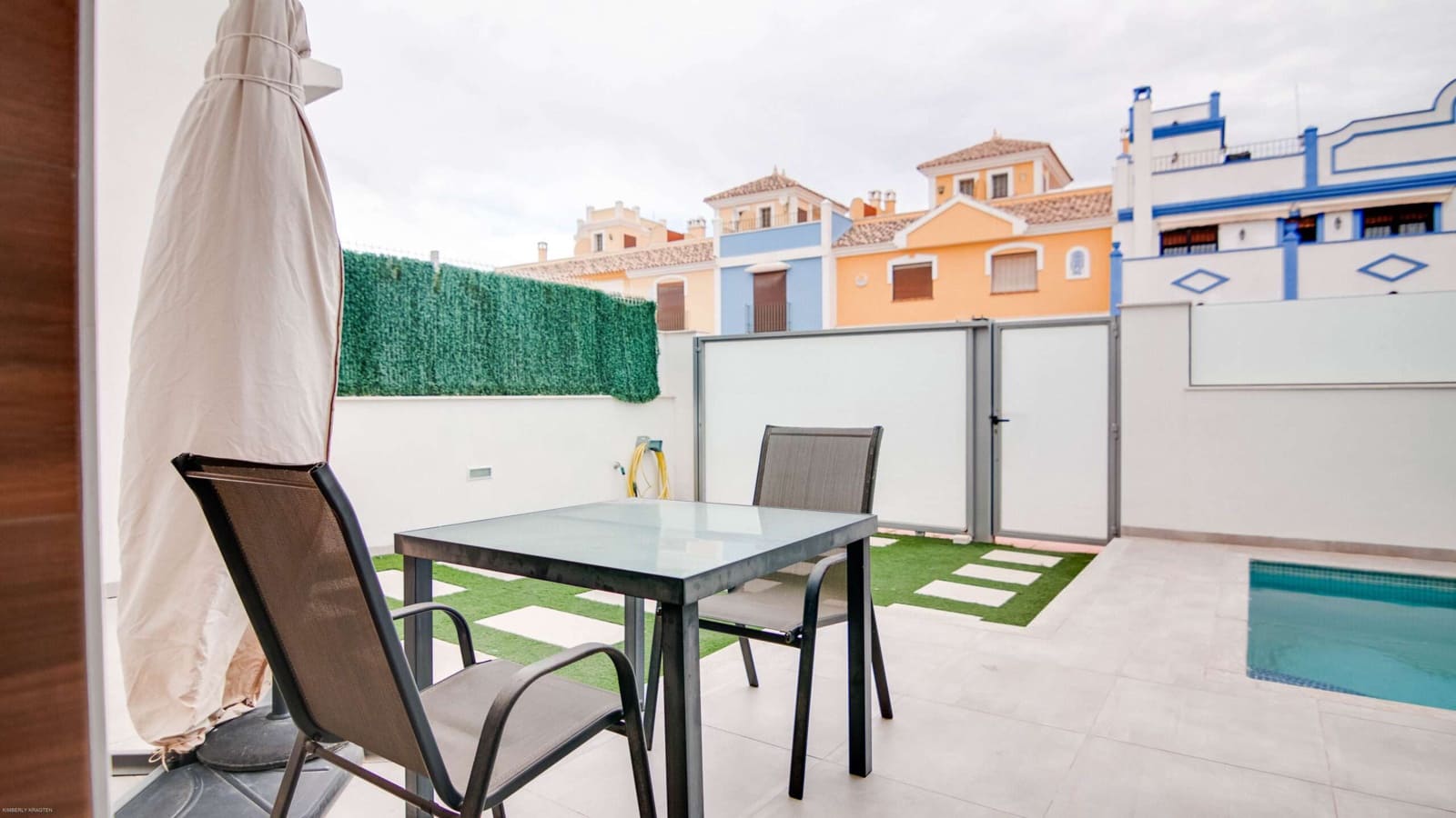 2 slaapkamer Villa te koop in Roda met zwembad garage - € 339.500 (Ref: 9805588)