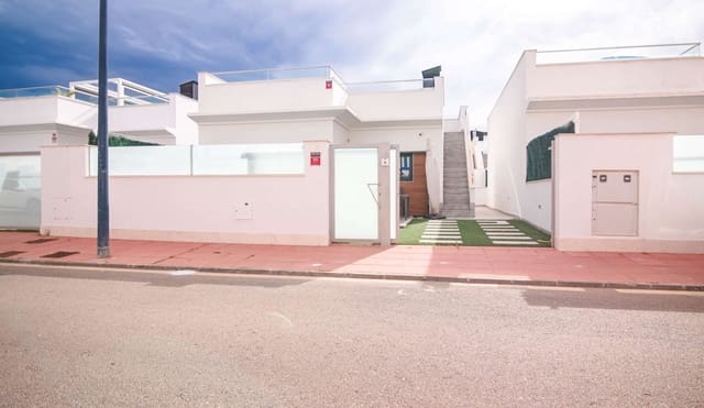 2 slaapkamer Villa te koop in Roda, San Javier met zwembad garage - € 339.500 (Ref: 9805588)