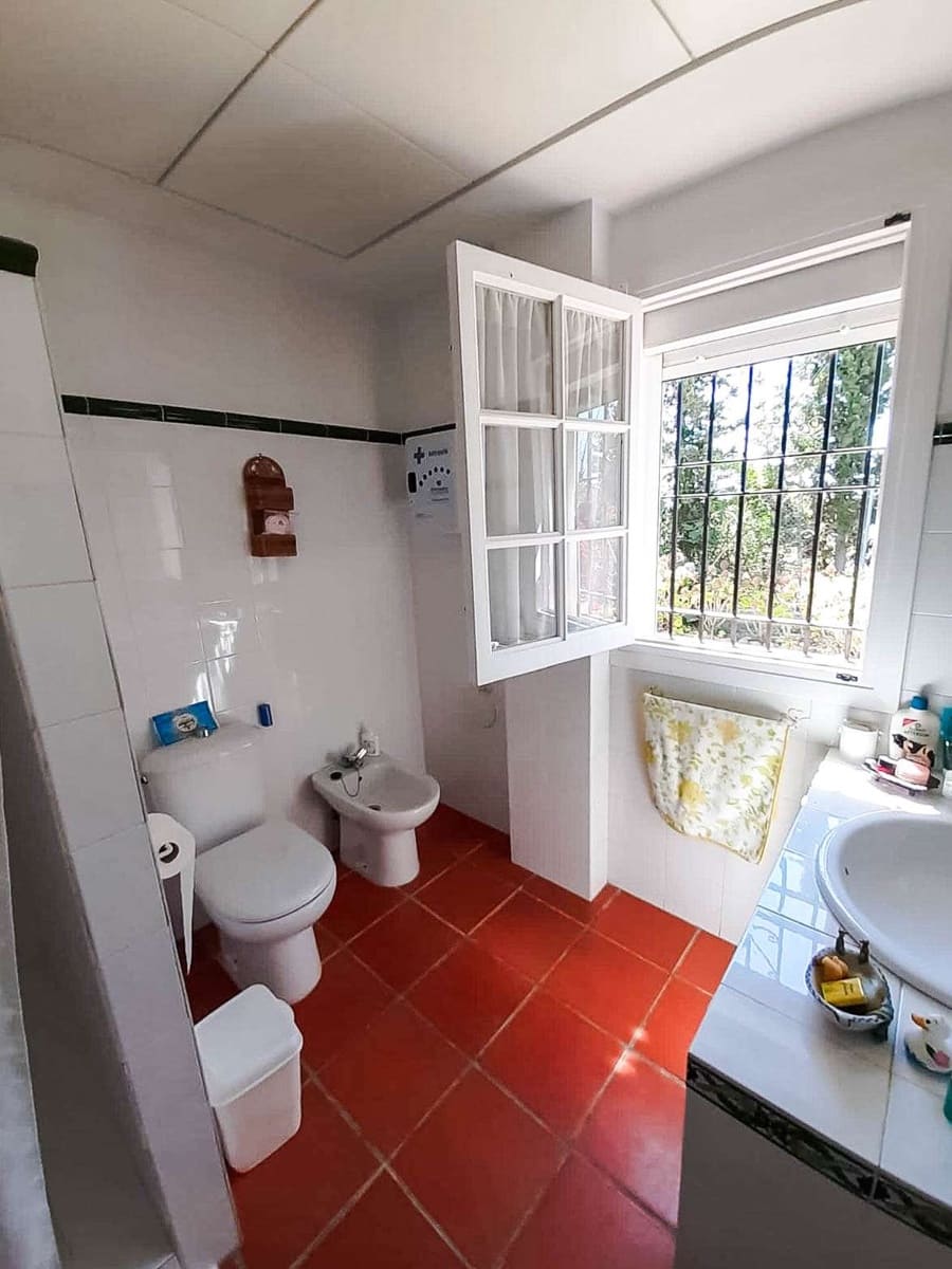 3 slaapkamer Villa te koop in Gea y Truyols met zwembad garage - € 265.000 (Ref: 9806819)