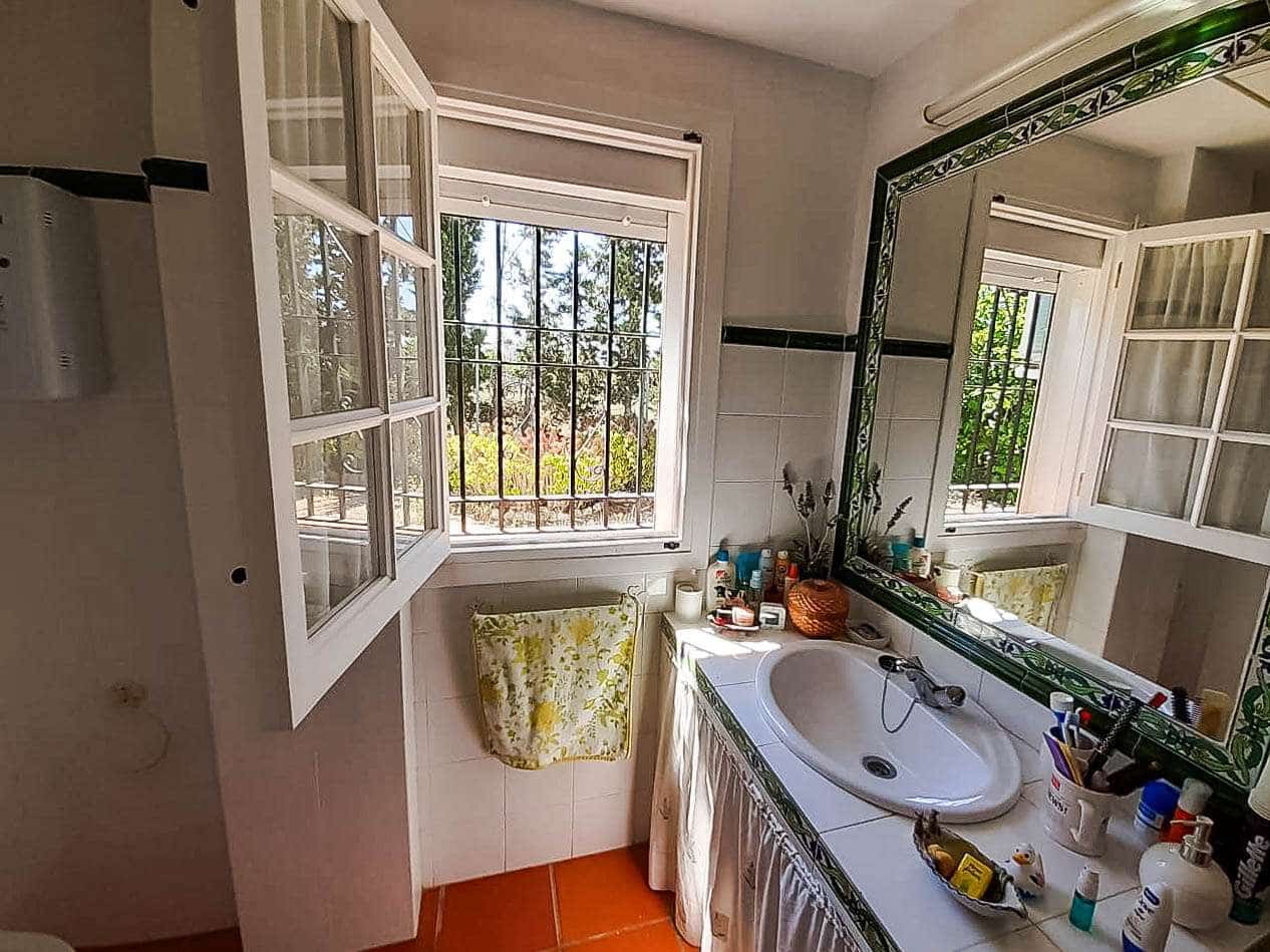 3 slaapkamer Villa te koop in Gea y Truyols met zwembad garage - € 265.000 (Ref: 9806819)