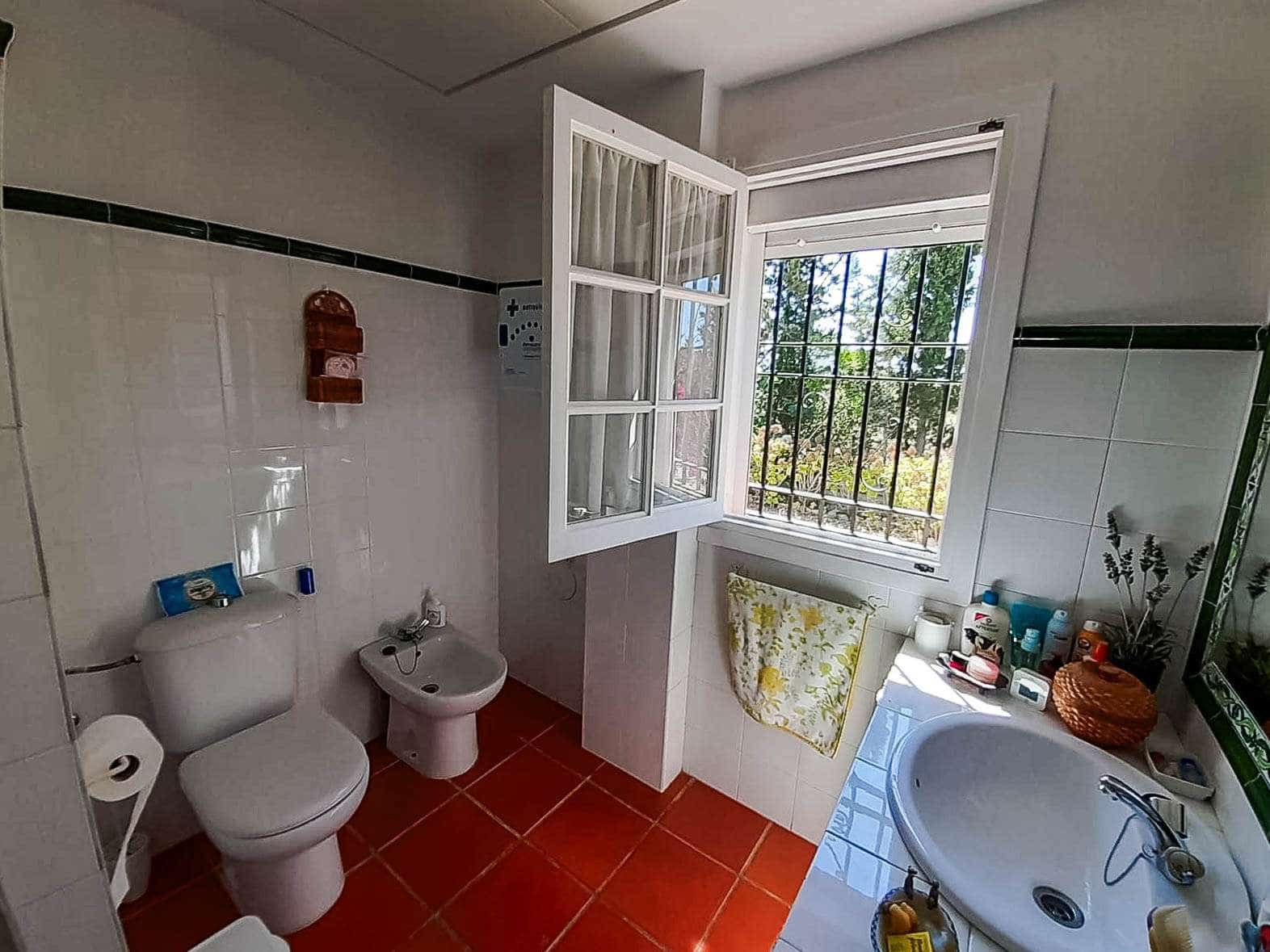3 slaapkamer Villa te koop in Gea y Truyols met zwembad garage - € 265.000 (Ref: 9806819)