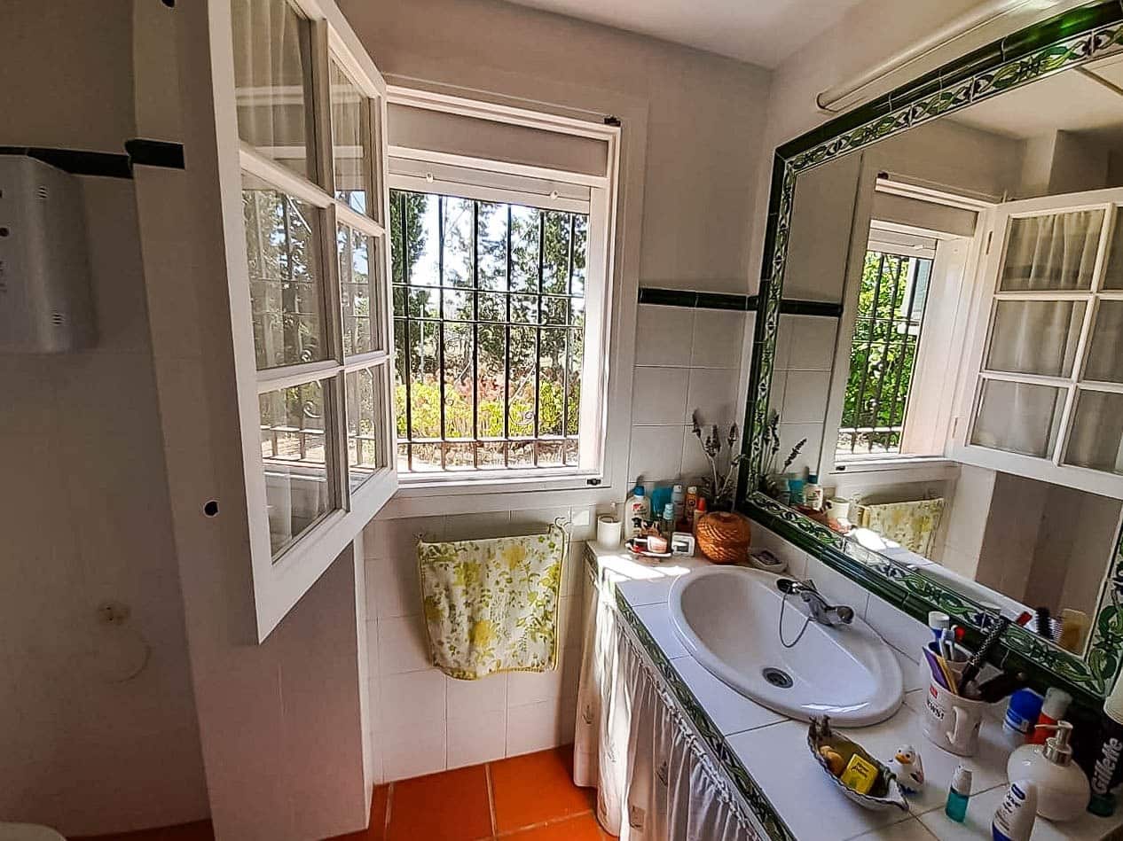3 bedroom Villa for sale in Gea y Truyols with pool - € 265,000 (Ref: 9806819)