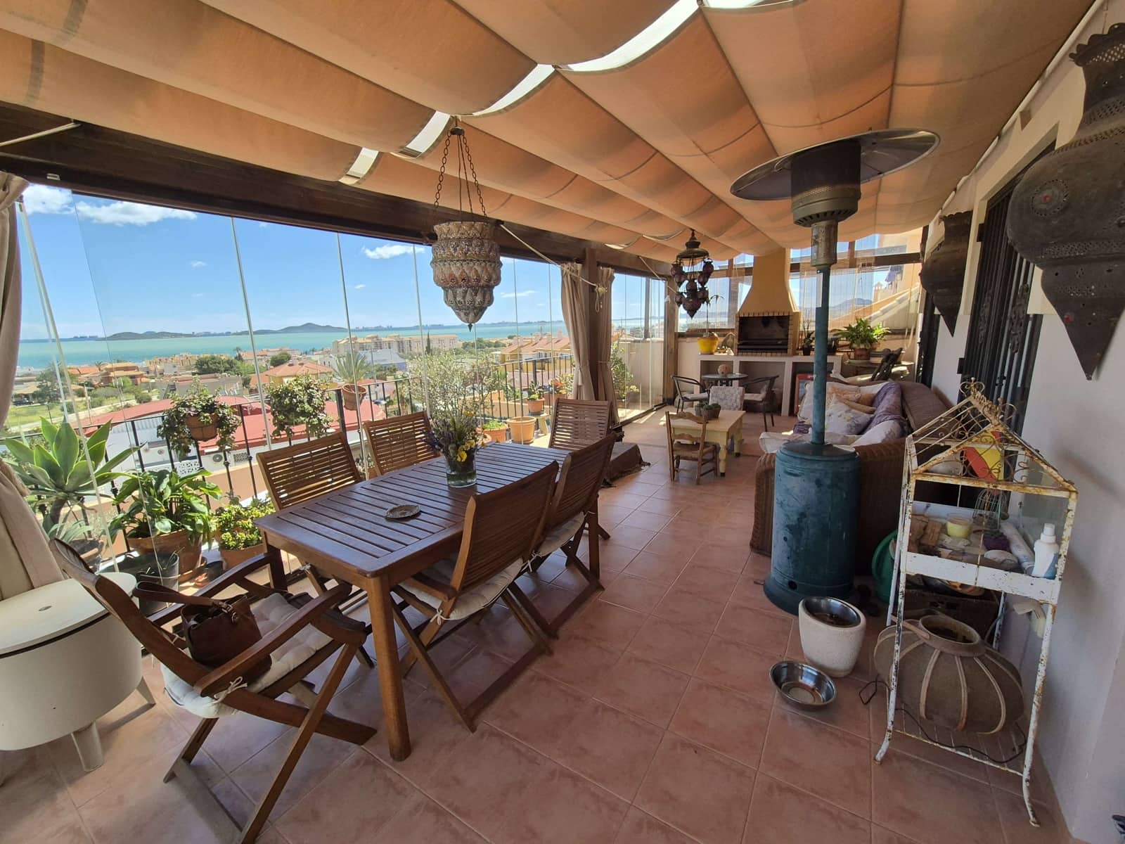 4 sovrum Villa till salu i El Carmoli med pool garage - 425 000 € (Ref: 9829665)