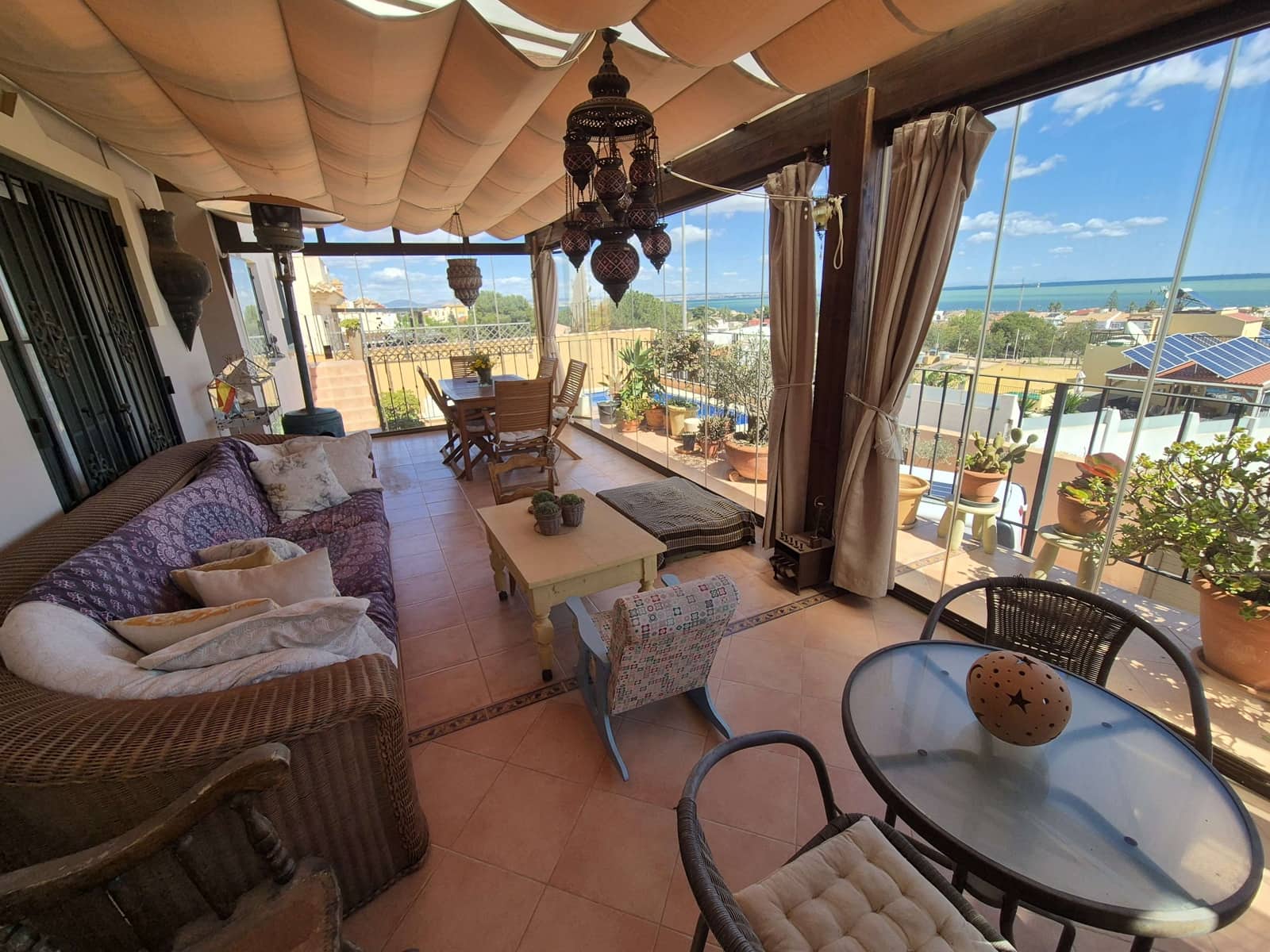 4 sovrum Villa till salu i El Carmoli med pool garage - 425 000 € (Ref: 9829665)