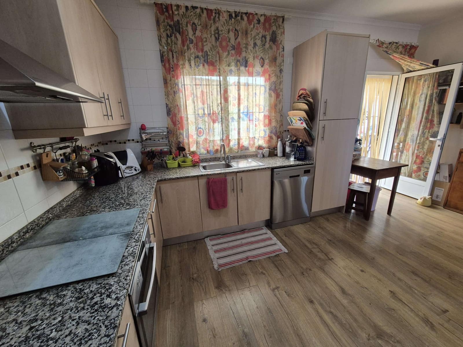 4 sovrum Villa till salu i El Carmoli med pool garage - 425 000 € (Ref: 9829665)