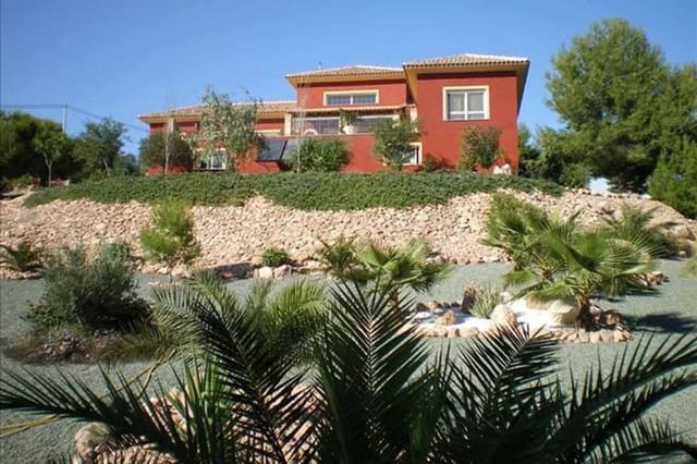 4 sovrum Villa till salu i Totana med pool garage - 425 000 € (Ref: 9829666)