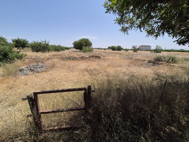 3 bedroom Villa for sale in Los Almagros, Fuente Alamo de Murcia with garage - € 79,500 (Ref: 9829667)