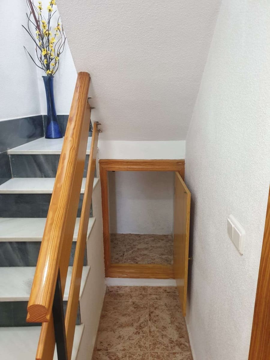 3 bedroom Villa for sale in Cartagena with pool garage - € 119,950 (Ref: 9829668)