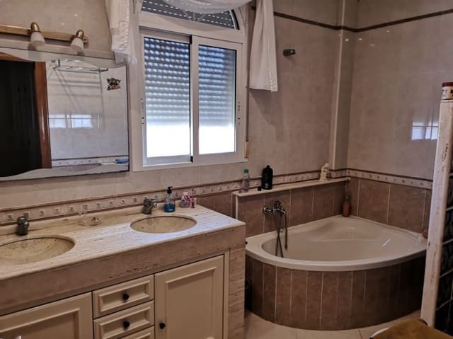 5 chambre Villa/Maison à vendre à Fuente Alamo de Murcia avec piscine garage - 299 500 € (Ref: 9829669)