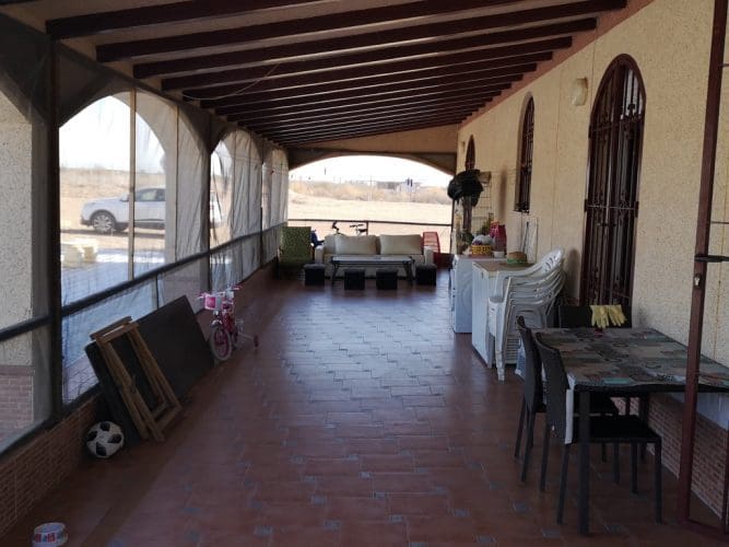 5 bedroom Villa for sale in Fuente Alamo de Murcia with pool garage - € 299,500 (Ref: 9829669)
