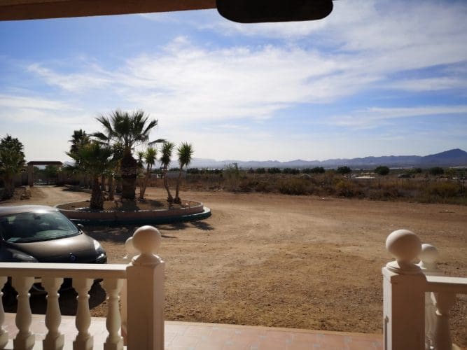 5 bedroom Villa for sale in Fuente Alamo de Murcia with pool garage - € 299,500 (Ref: 9829669)