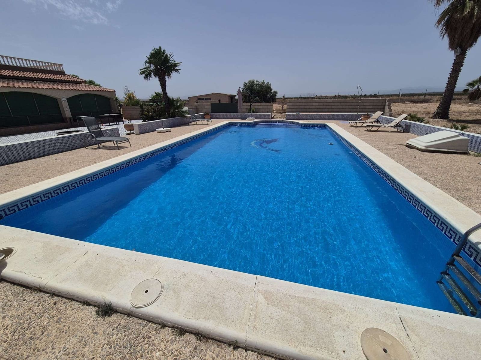 5 bedroom Villa for sale in Fuente Alamo de Murcia with pool garage - € 299,500 (Ref: 9829669)