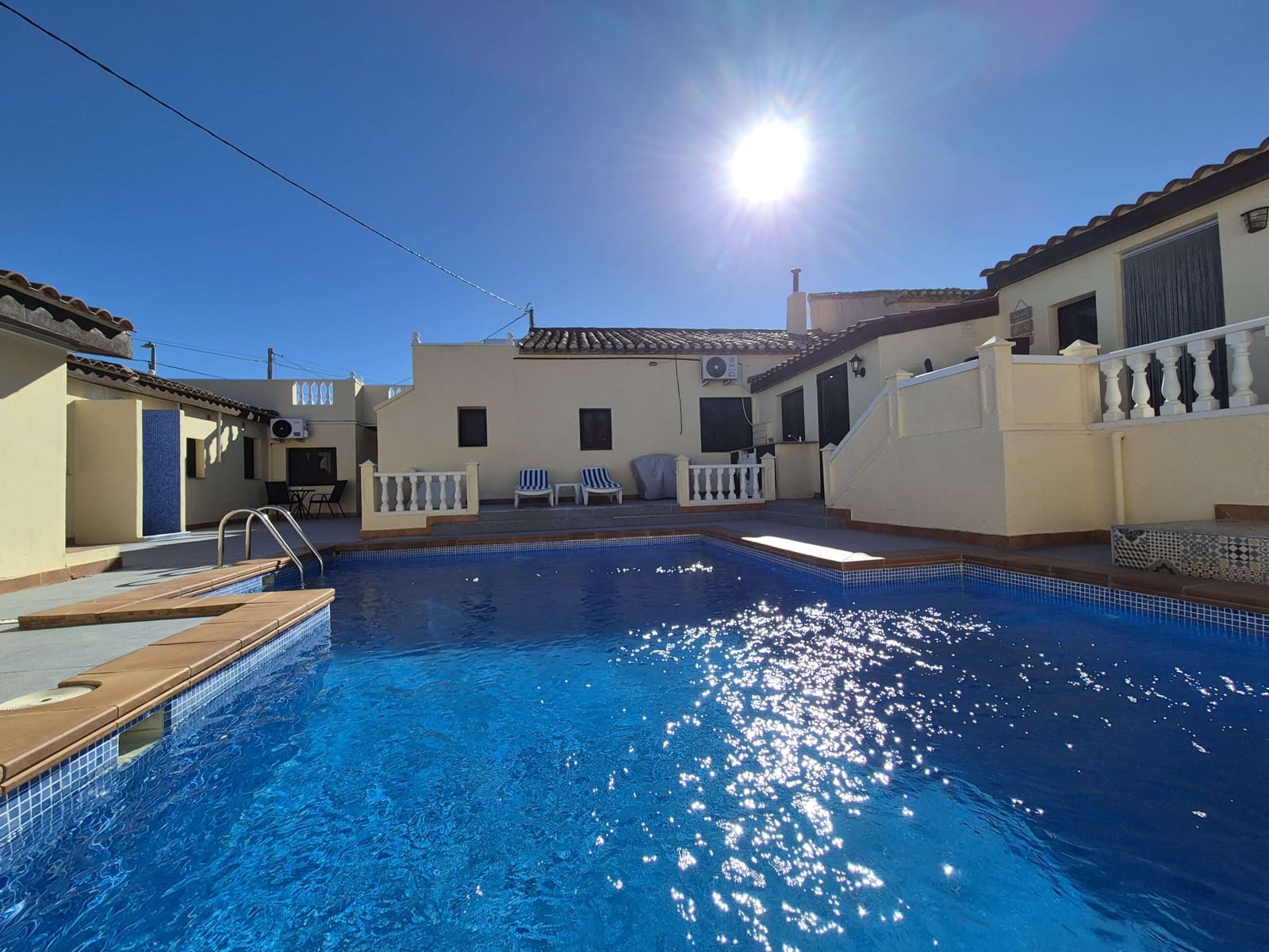 Chalet de 6 habitaciones en Fuente Alamo de Murcia en venta con piscina garaje - 399.995 € (Ref: 9829670)