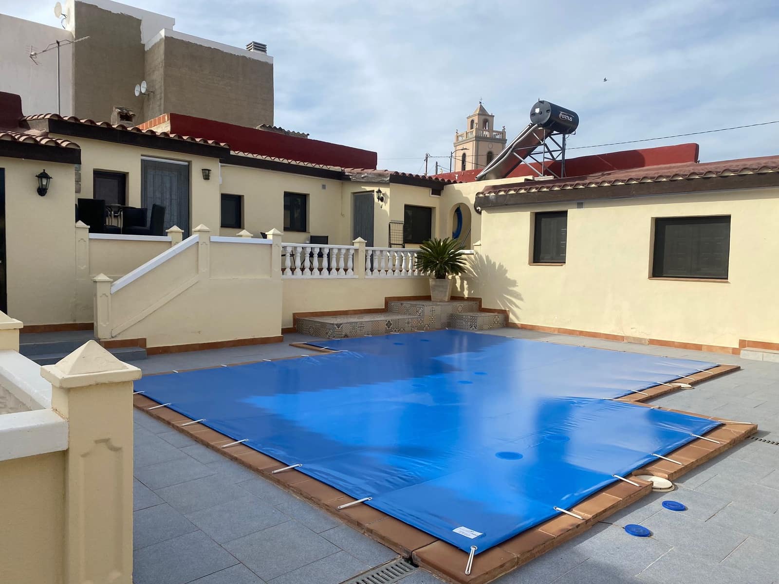 Chalet de 6 habitaciones en Fuente Alamo de Murcia en venta con piscina garaje - 399.995 € (Ref: 9829670)