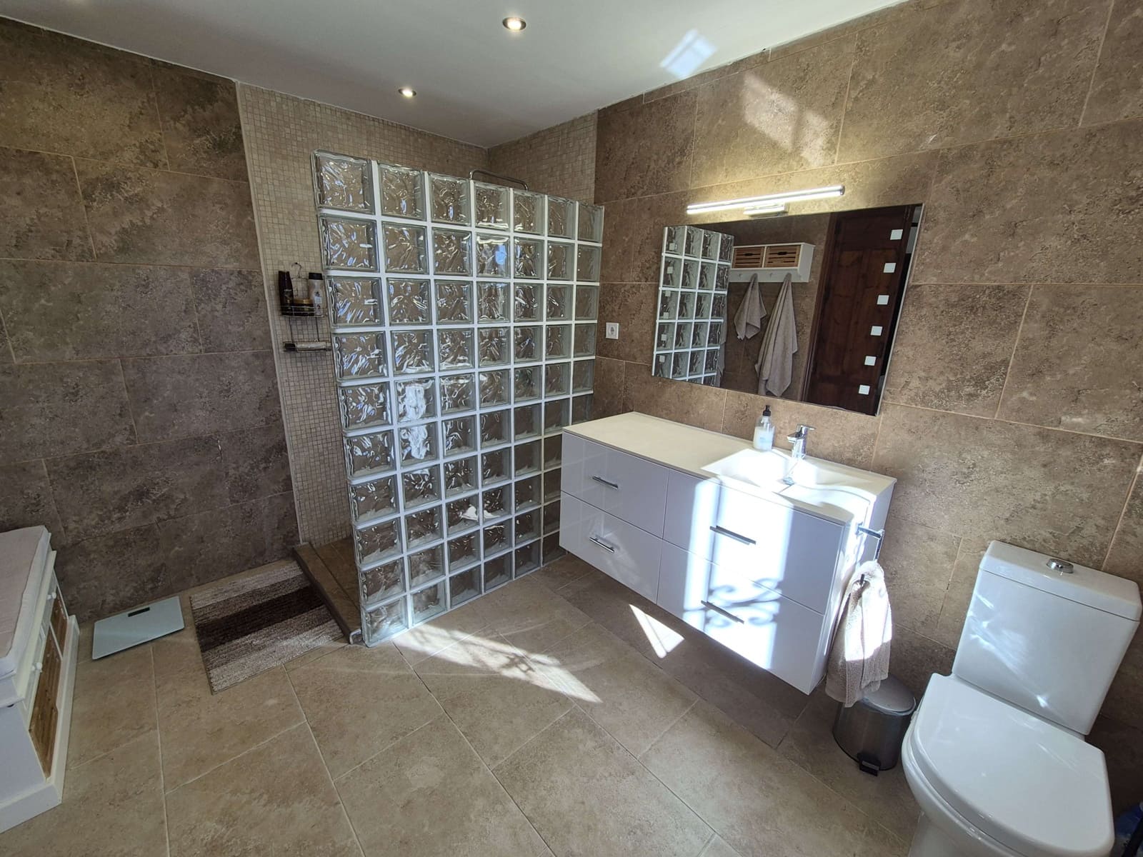 Chalet de 6 habitaciones en Fuente Alamo de Murcia en venta con piscina garaje - 399.995 € (Ref: 9829670)