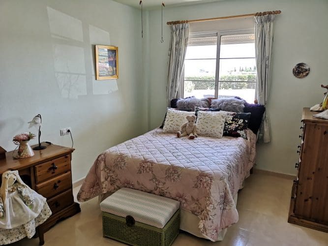 5 bedroom Villa for sale in El Pareton with garage - € 282,980 (Ref: 9829671)