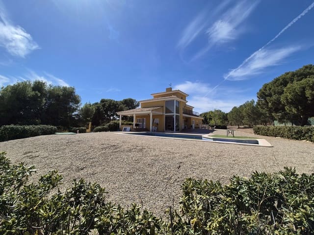 4 sovrum Villa till salu i Totana med pool garage - 425 000 € (Ref: 9829672)