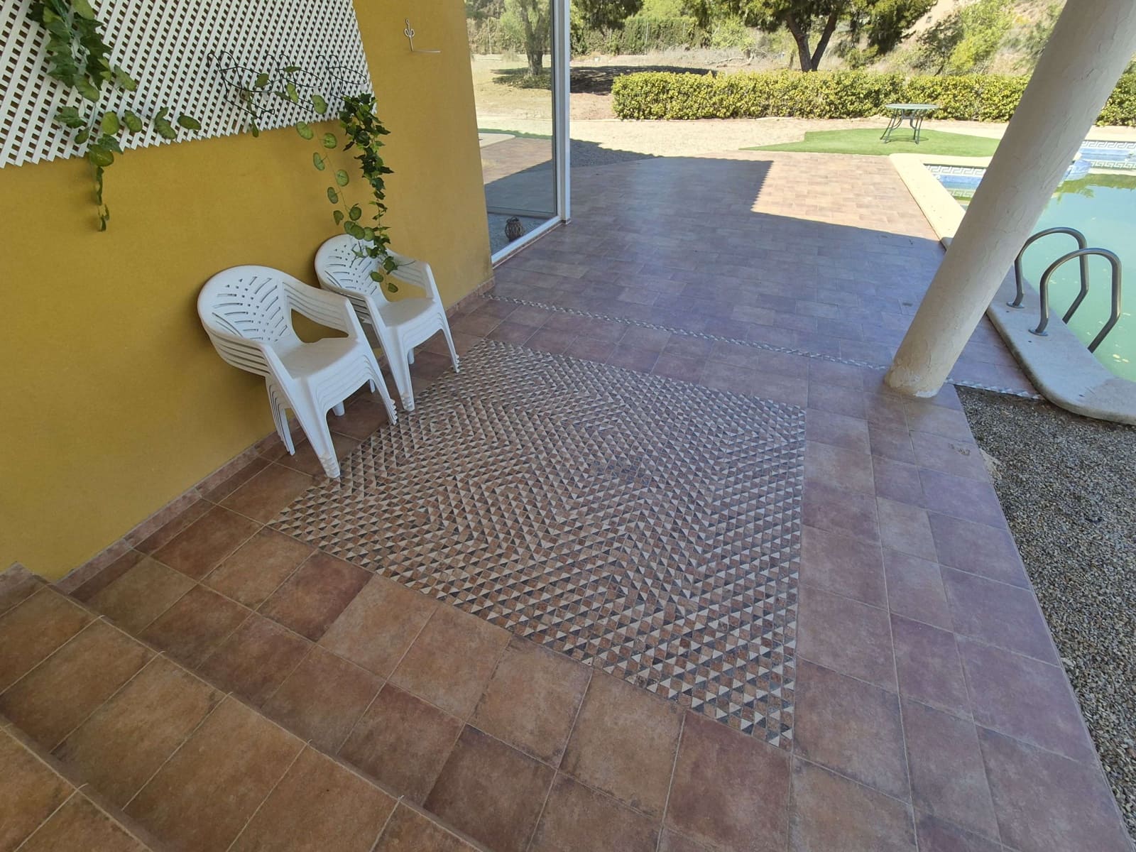 4 bedroom Villa for sale in Totana with pool garage - € 425,000 (Ref: 9829672)