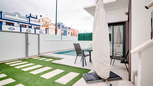 2 makuuhuone Huvila myytävänä paikassa Roda, San Javier mukana uima-altaan - 319 000 € (Ref: 9829725)