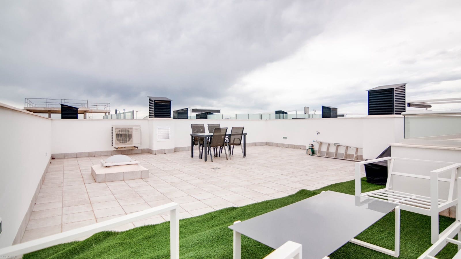 2 sypialnia Willa na sprzedaż w Roda z basenem - 339 500 € (Ref: 9829725)