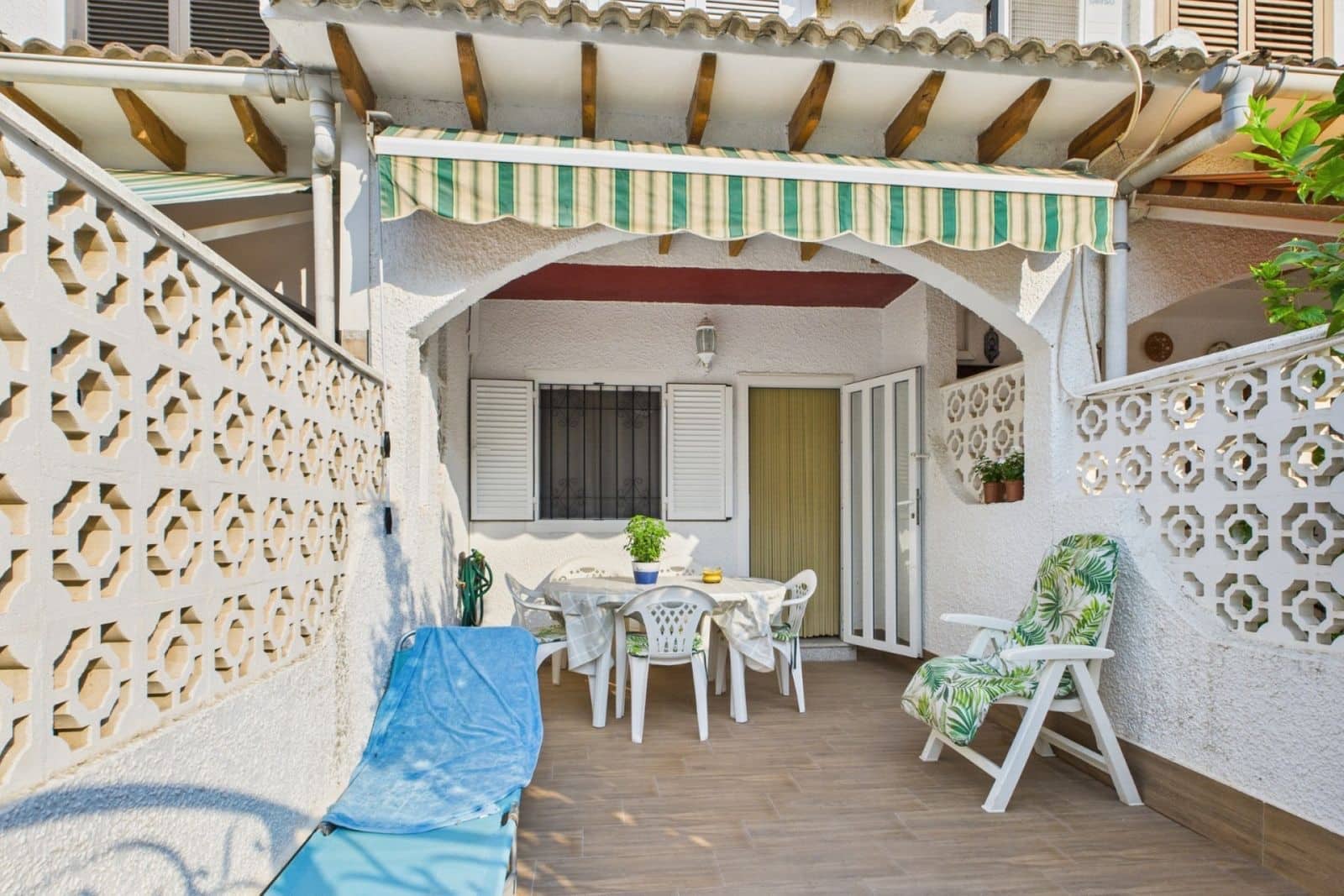 Casa de 2 habitaciones en Los Alcázares en venta - 129.900 € (Ref: 9838440)