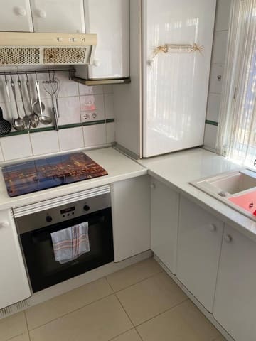 2 sypialnia Apartament na sprzedaż w La Manga Club, Kartagena z basenem - 170 000 € (Ref: 9875398)