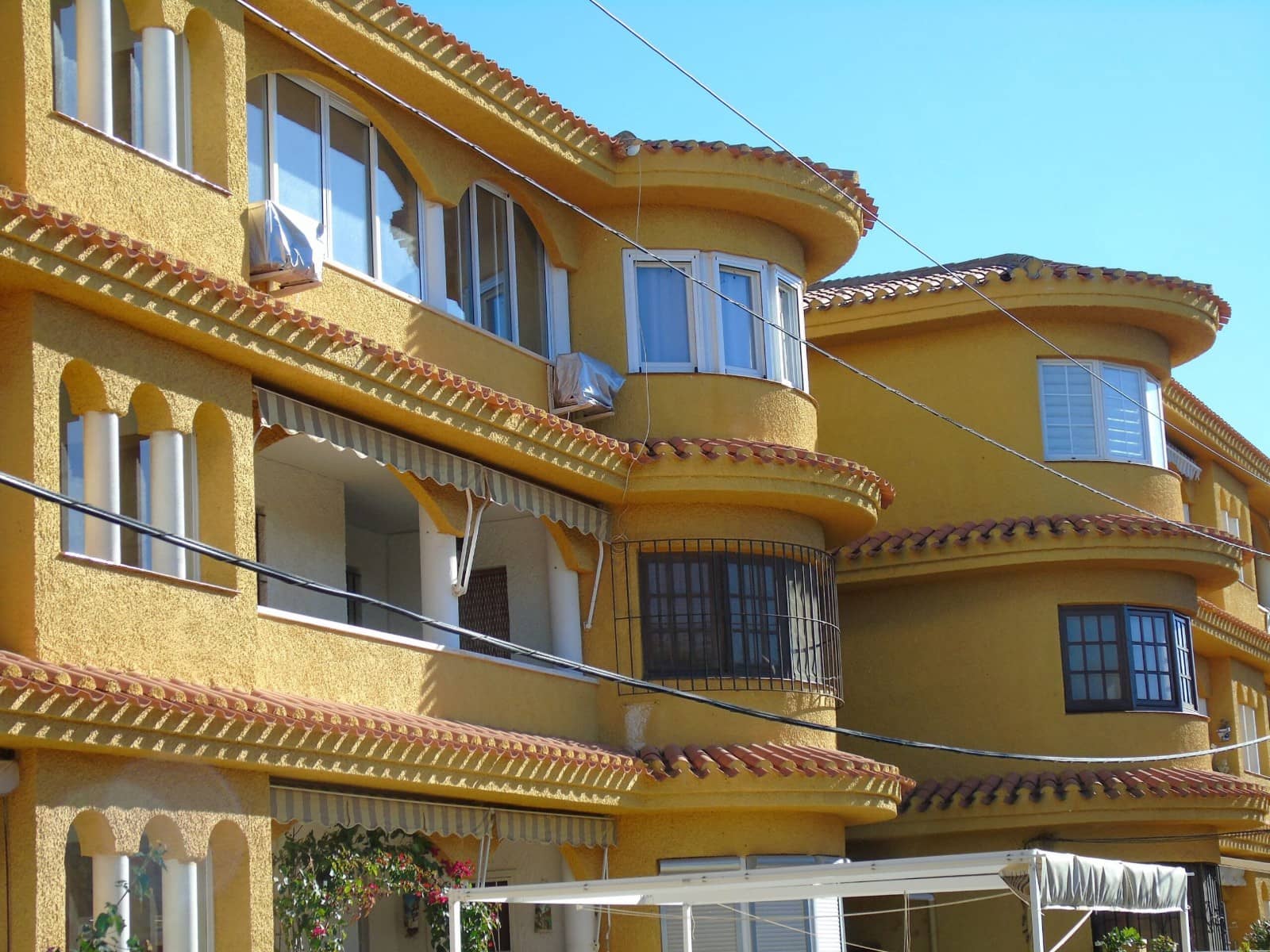 2 soverom Leilighet til salgs i Estrella de Mar med svømmebasseng - € 85 000 (Ref: 9882624)