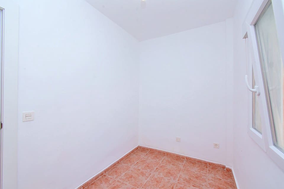 2 soverom Leilighet til salgs i Los Urrutias - € 87 500 (Ref: 9891492)
