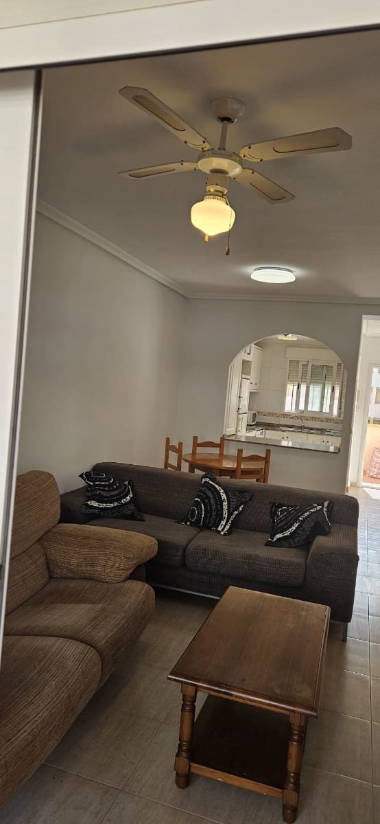 2 Zimmer Apartment zu verkaufen in Islas Menores mit Pool - 150.000 € (Ref: 9902021)