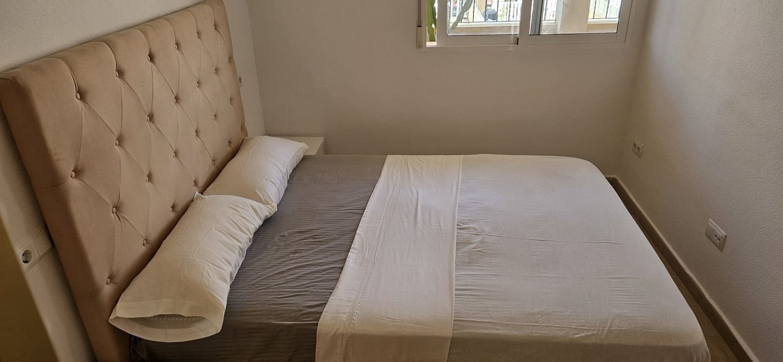 2 Zimmer Apartment zu verkaufen in Islas Menores mit Pool - 150.000 € (Ref: 9902021)