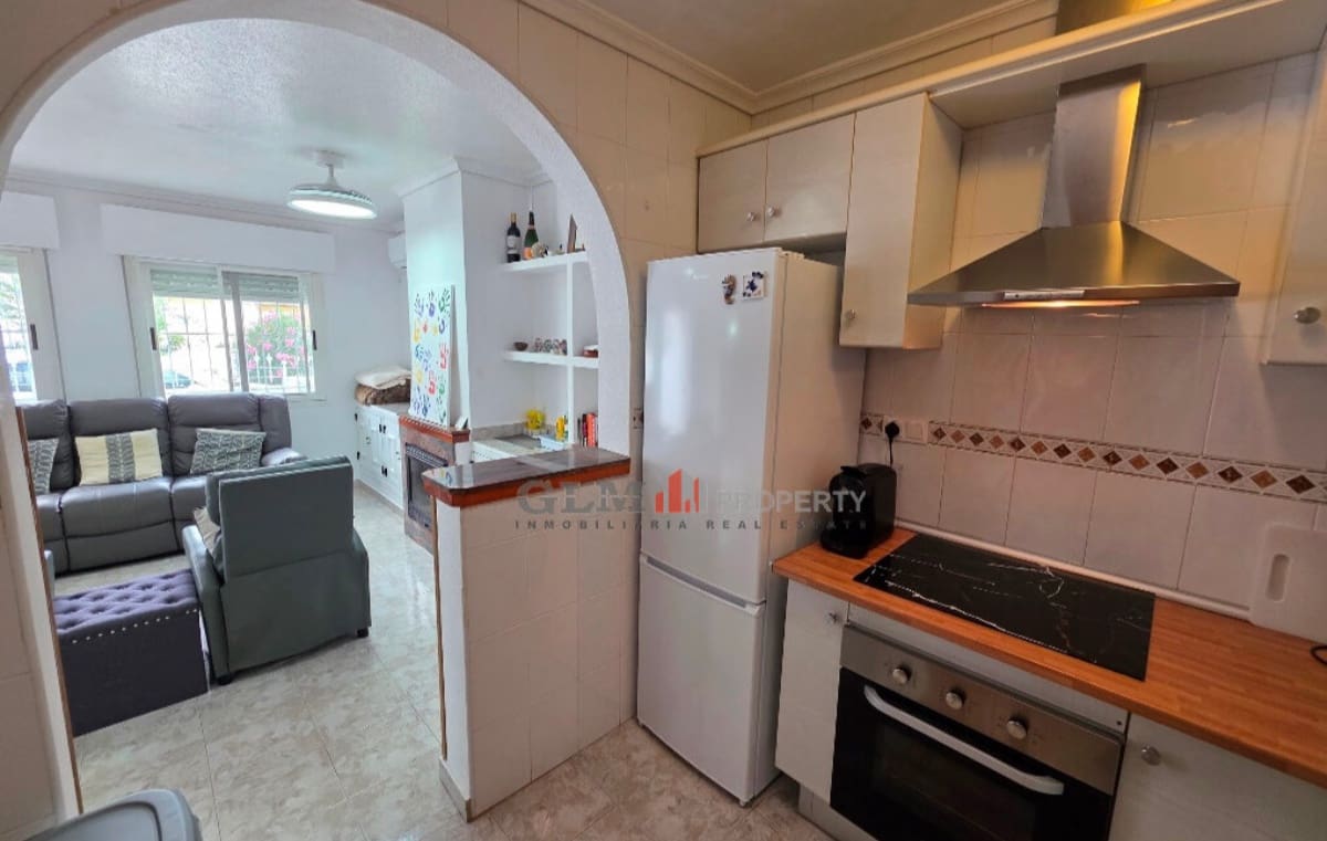 2 bedroom Villa for sale in Los Narejos with pool - € 199,500 (Ref: 9913777)