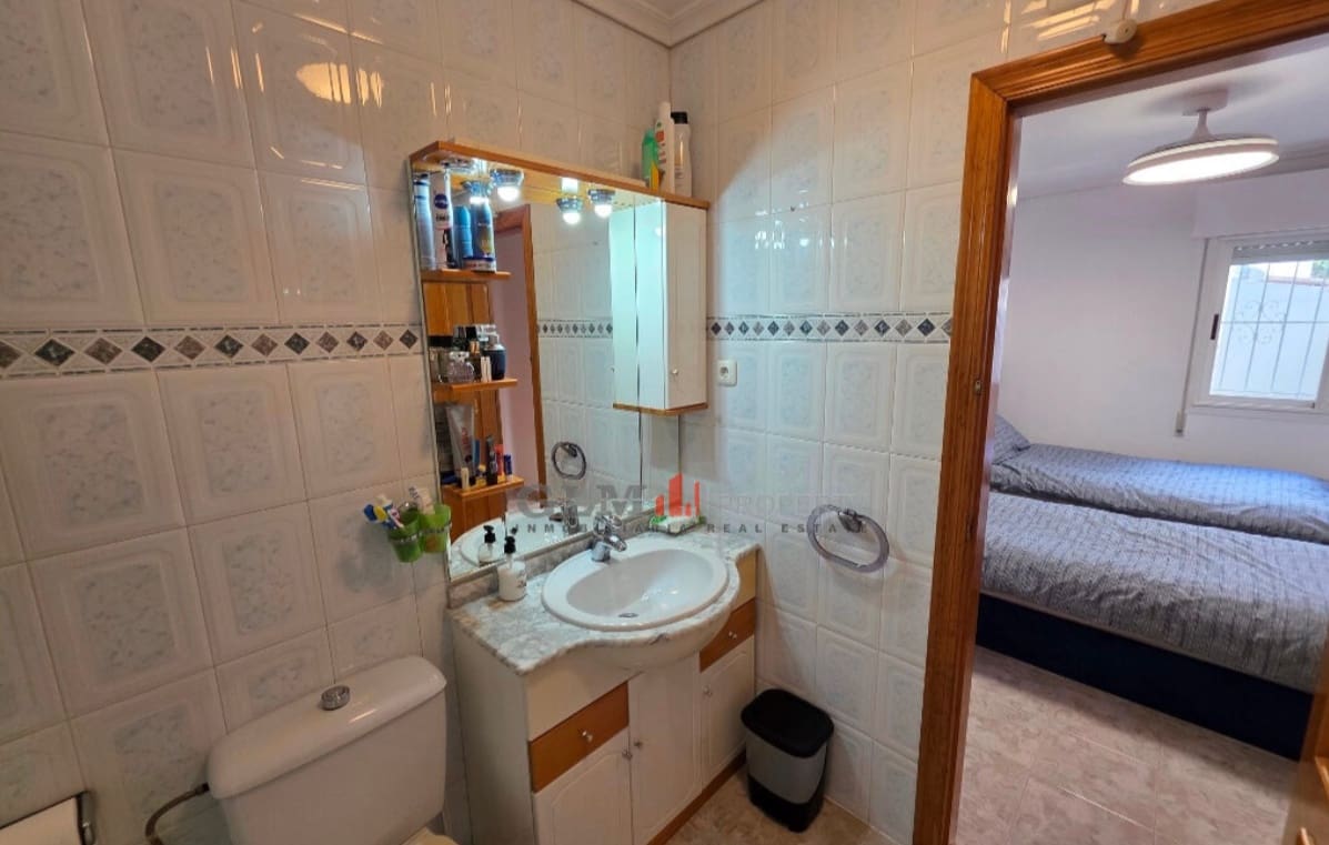 2 bedroom Villa for sale in Los Narejos with pool - € 199,500 (Ref: 9913777)