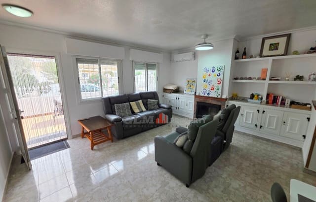 2 bedroom Villa for sale in Los Narejos, Los Alcázares with pool - € 199,500 (Ref: 9913777)