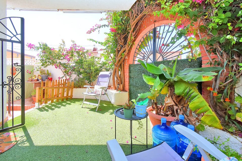 3 makuuhuone Huvila myytävänä paikassa Estrella de Mar mukana uima-altaan - 298 000 € (Ref: 9935024)