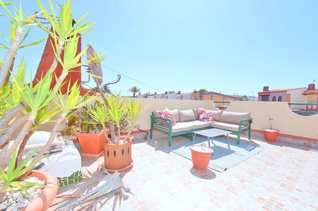 3 makuuhuone Huvila myytävänä paikassa Estrella de Mar, Cartagena mukana uima-altaan - 298 000 € (Ref: 9935024)
